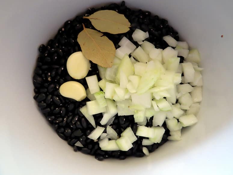 slow cook black beans