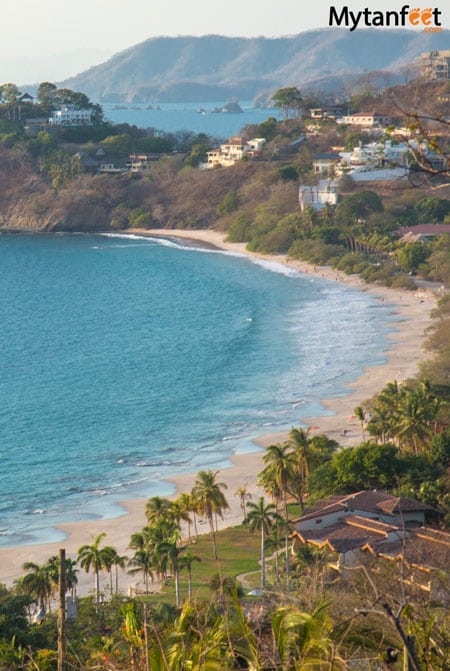 The pink sand of Flamingo beach