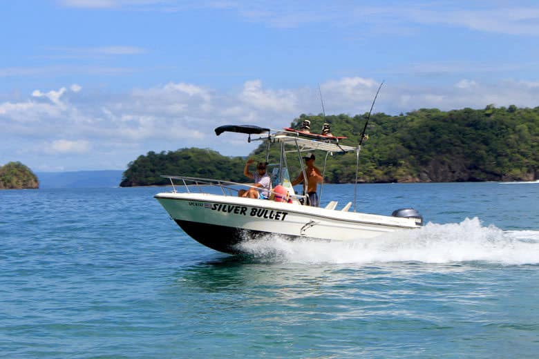 boating in playas del coco - silver bullet