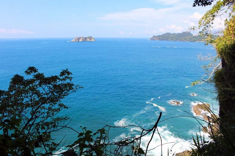 The complete guide to hiking Manuel Antonio National Park - isla olocuita