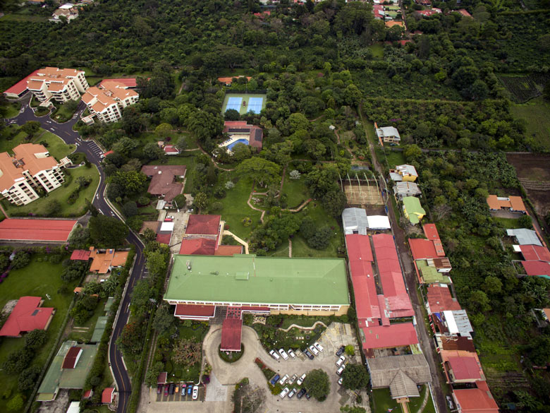 Hotel bougainvillea in Heredia Property