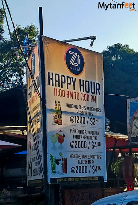 Happy hour in Playas del Coco