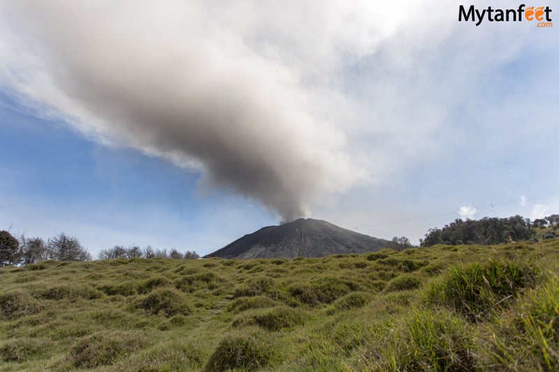 things to do in costa rica - volcanoes