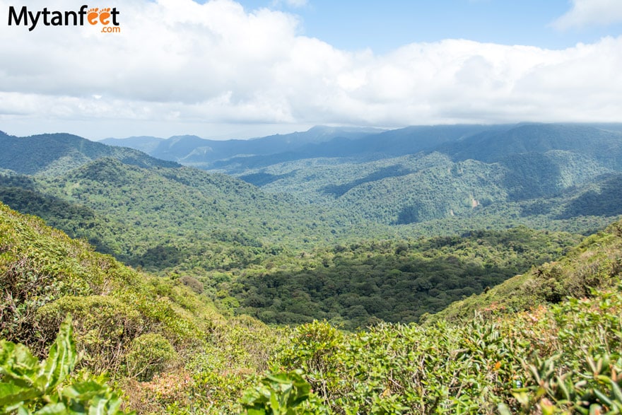 Hiking Monteverde Cloud Forest Reserve - viewpoint Pacific