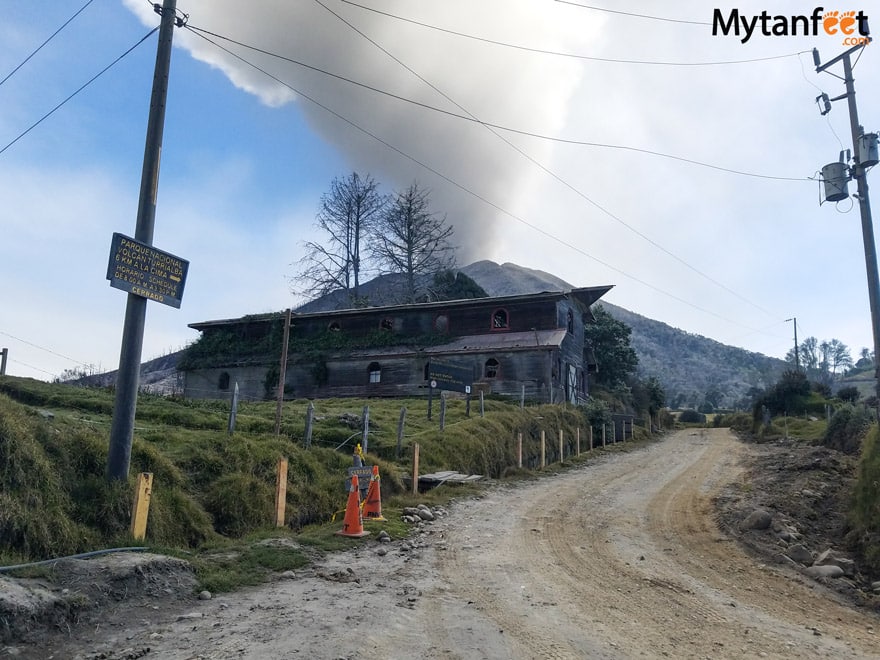 turrialba volcano closed entrance