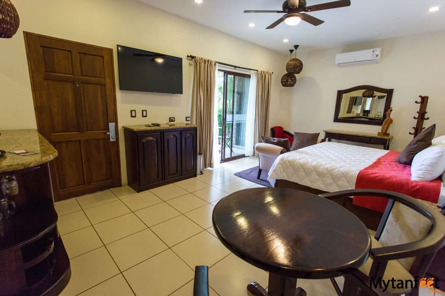 Hotel Poco a Poco master suite