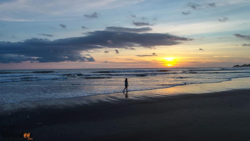 playa marbella sunset