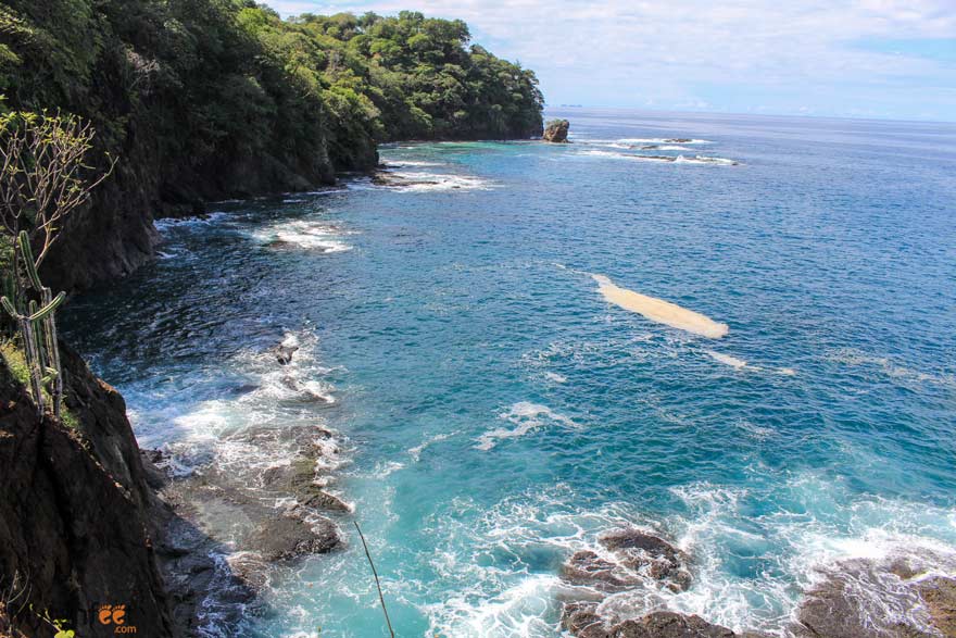 Sea cliff view at Playa Huevo