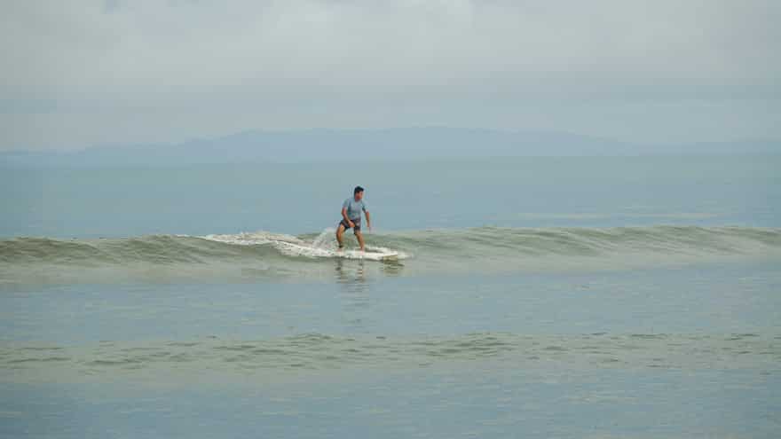 Surf Expedition surfing lessons