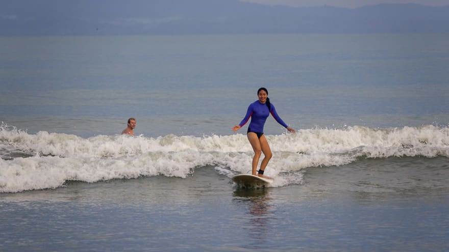 Surf Expedition surf lessons