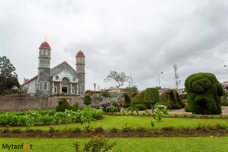 Things to do in Costa Rica - Zarcero topiary gardens