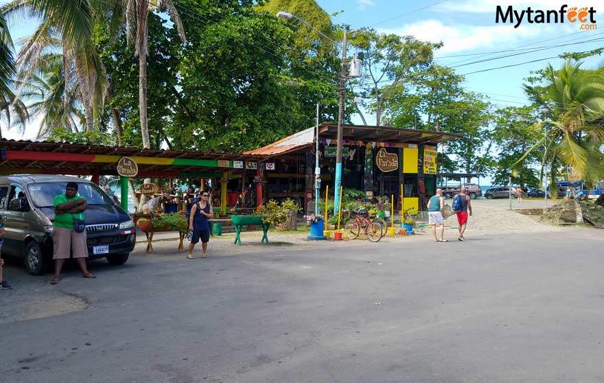 puerto viejo roads