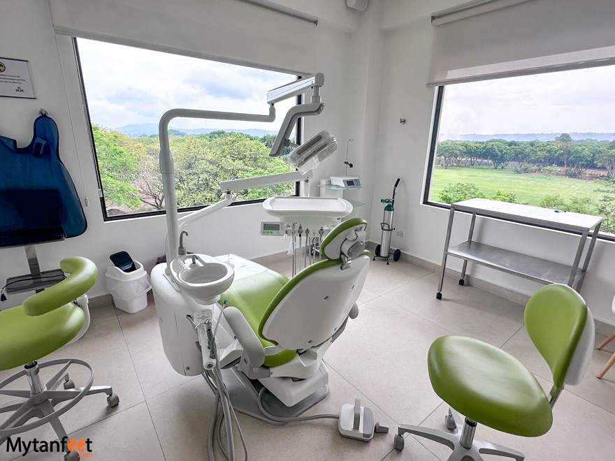 What it's like going to the dentist in Costa Rica. Photo is of a dental clinic 