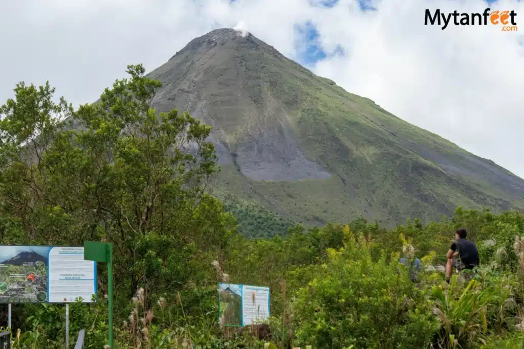 things to do in costa rica - arenal volcano