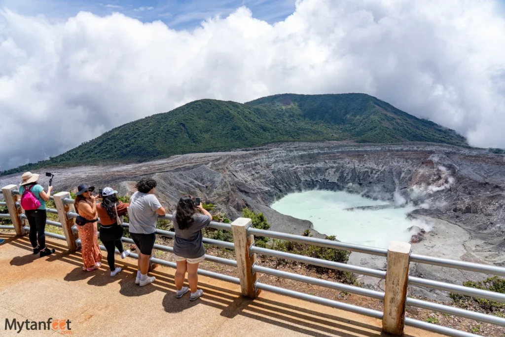 things to do in costa rica - poas volcano