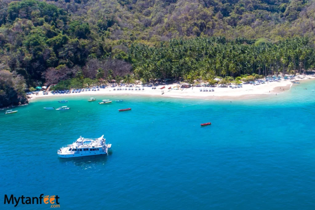 things to do in costa rica - tortuga island