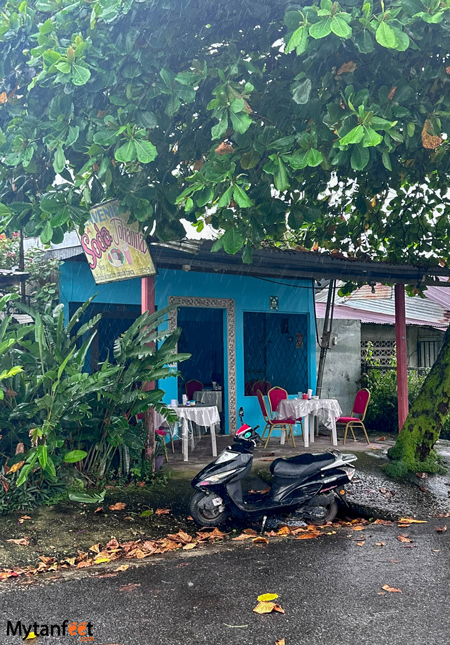 Puerto Jimenez restaurants - Soda Johana