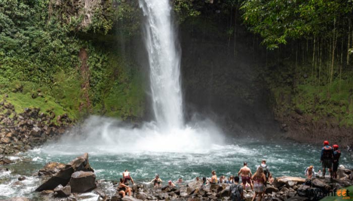 arenal 4 in 1 combo tour la fortuna waterfall