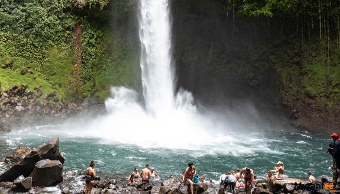 natwell-arenal-volcano-hike-la-fortuna-waterfall-5 natwell arenal volcano hike la fortuna waterfall