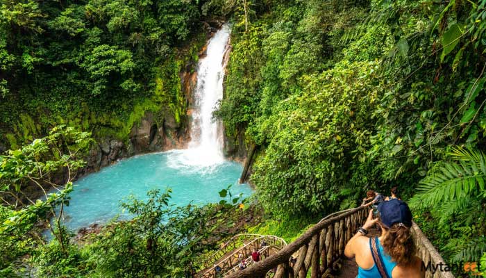rio celeste hike