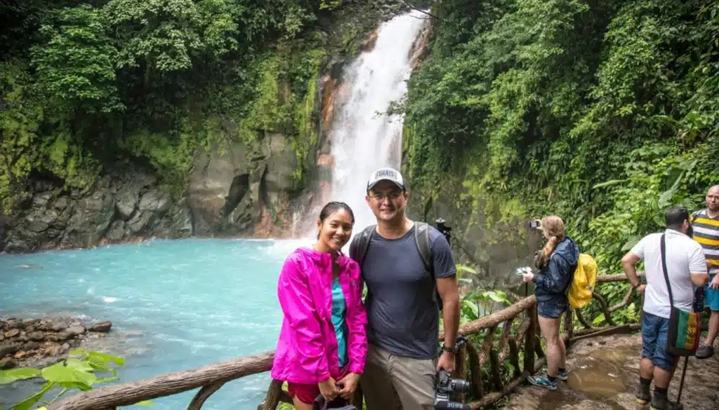 rio celeste tour with transportation booking page featured image private guanacaste