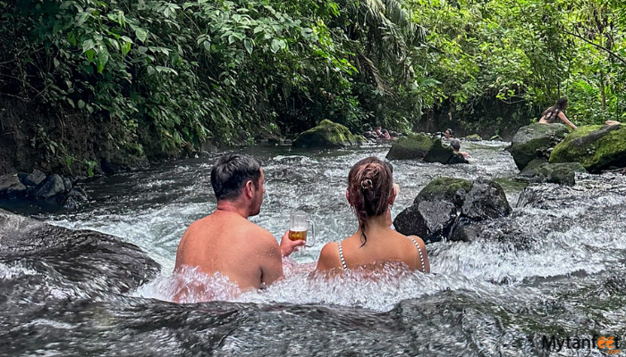 hot springs pura vida