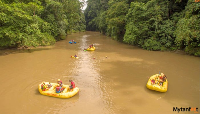 pacuare white water rafting Class III and IV 