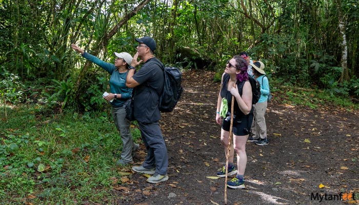 hire a guide in la fortuna
